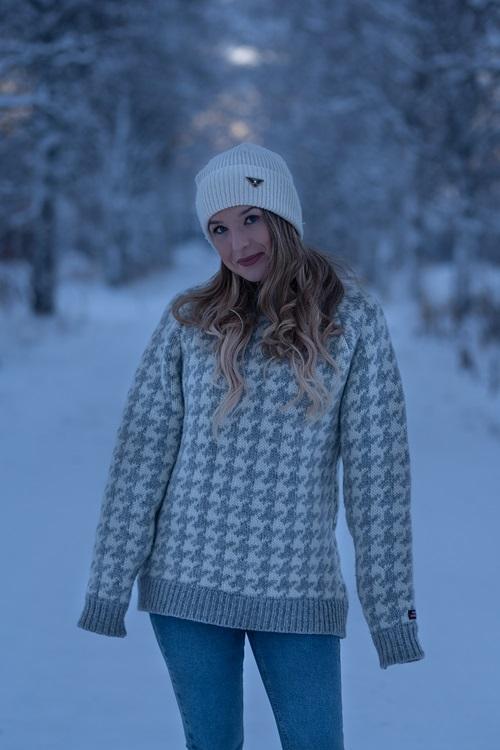 Islandske Uld Sweater fra Wool Of Scandinavia - Tidsløst Design