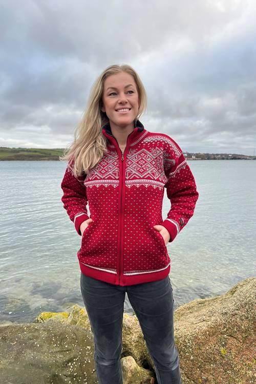 Vindstopper Jakke fra Wool Of Scandinavia – Stil og Beskyttelse