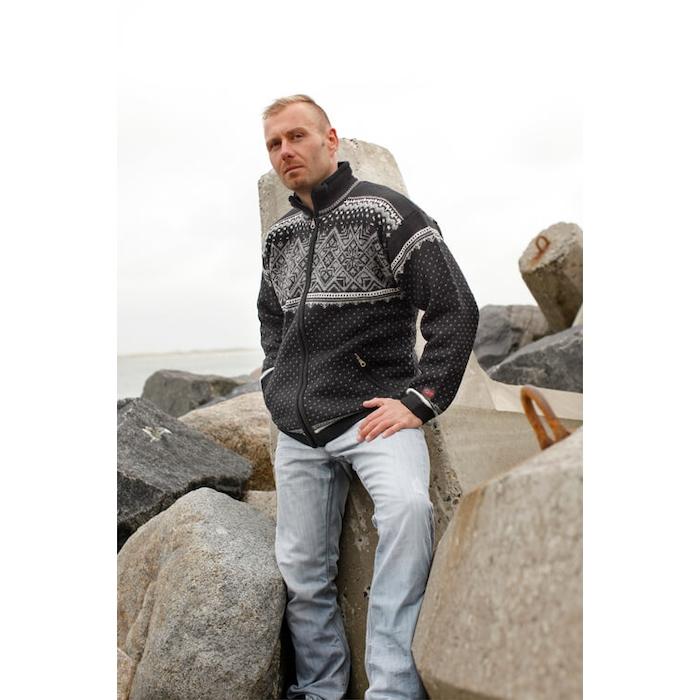 Vindstopper Jakke fra Wool Of Scandinavia – Stil og Komfort