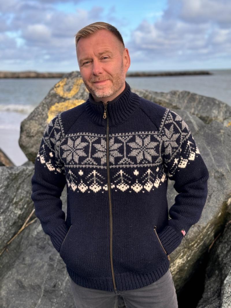 Islandske Strik Cardigan med Lynlås og Lommer - Must-have!