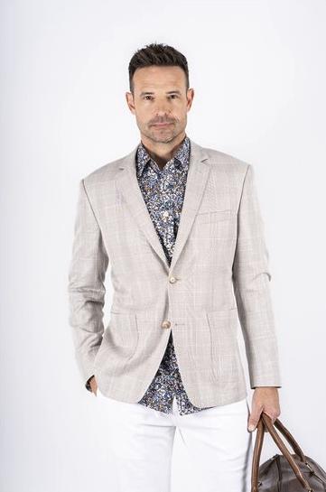 Of Denmark Blazer i Strandfarve – Elegant til Hverdag!