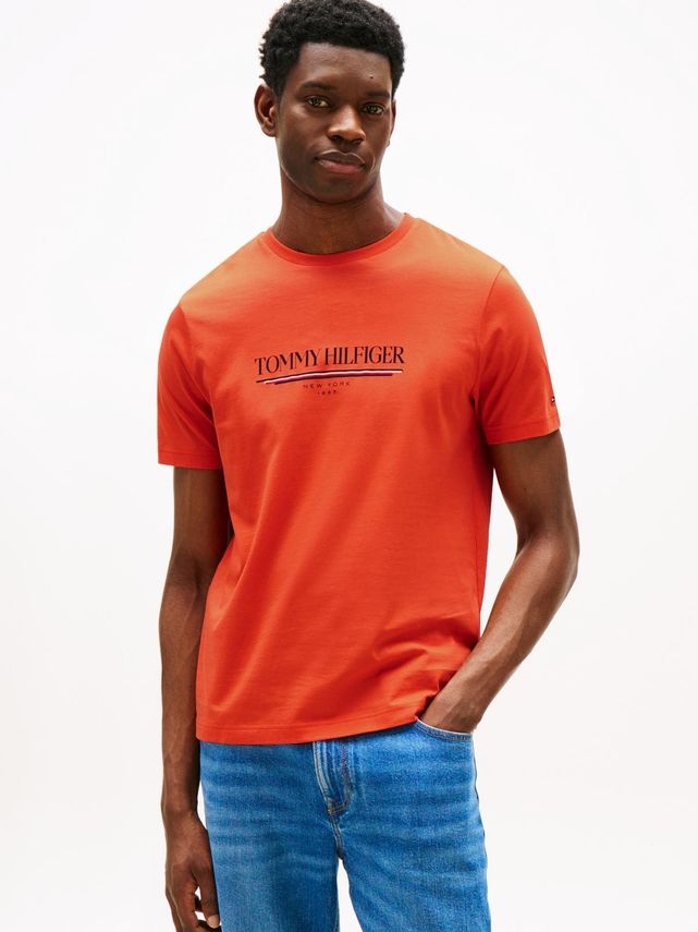 Tommy Hilfiger Brand Love T-shirt - Fantastisk tilbud!
