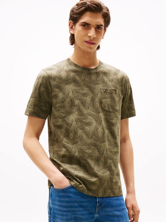 Leaf Pocket Aop Tee fra Tommy Hilfiger