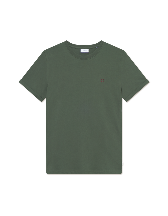 Norregaard Contrast T Shirt fra Les Deux