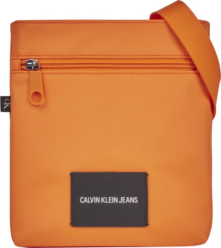 Calvin Klein Micro Flatpack – Elegant og praktisk taske