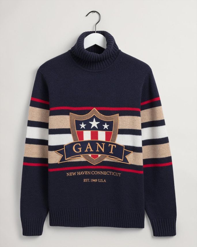 D1.   Banner Shield Turtleneck fra Gant