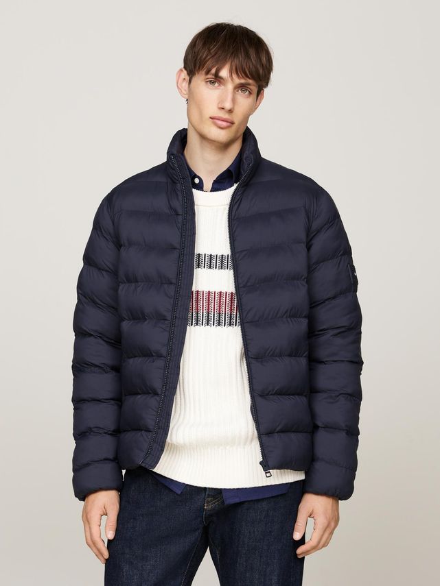 Mellemtyk Jakke med Ståkrave fra Tommy Hilfiger – Stilfuld Vinterjakke