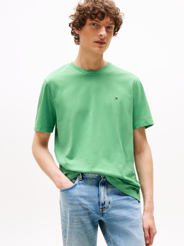 Tommy Hilfiger T-shirt på tilbud - Stil og komfort!