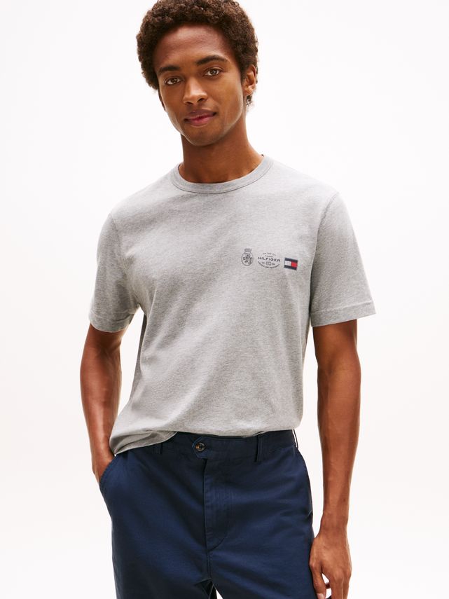 Small Crest Outline Tee fra Tommy Hilfiger