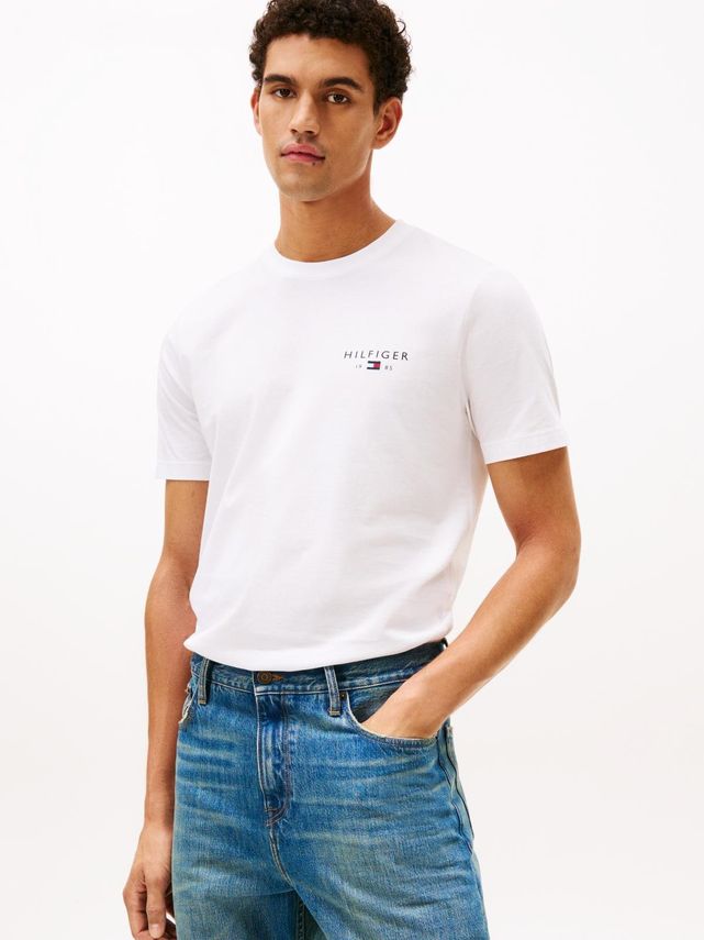 Brand Love Small Hilfiger Tee fra Tommy Hilfiger