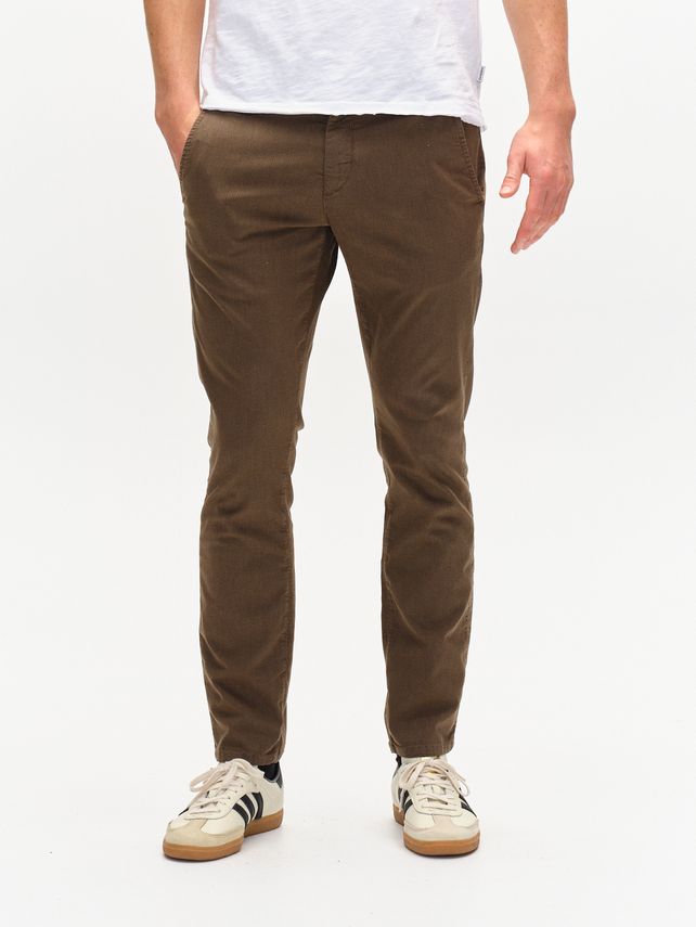 Paul K3280 Dale Chino fra Gabba