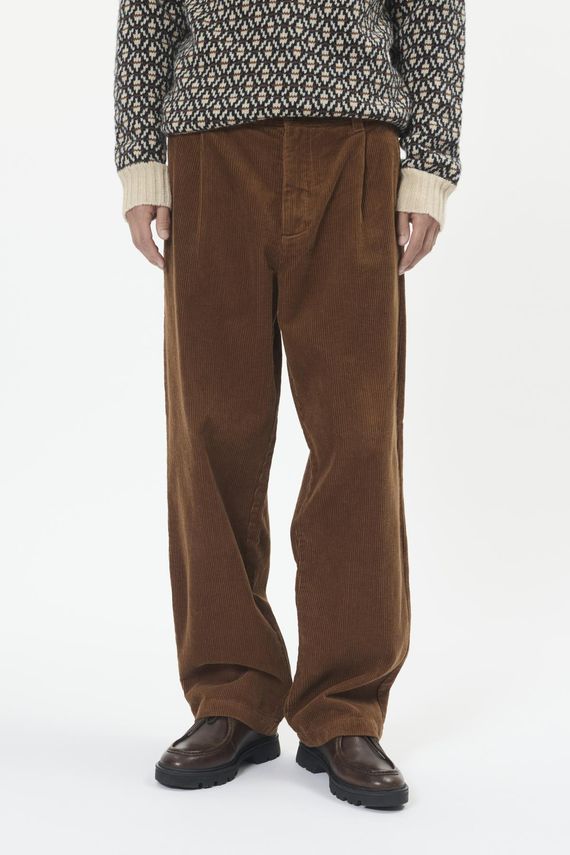 Machino Pleat Pant 73 fra Matinique