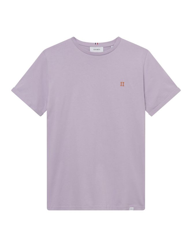 Nørregaard T-Shirt fra Les Deux - Tidløs Komfort til Alle Anledninger