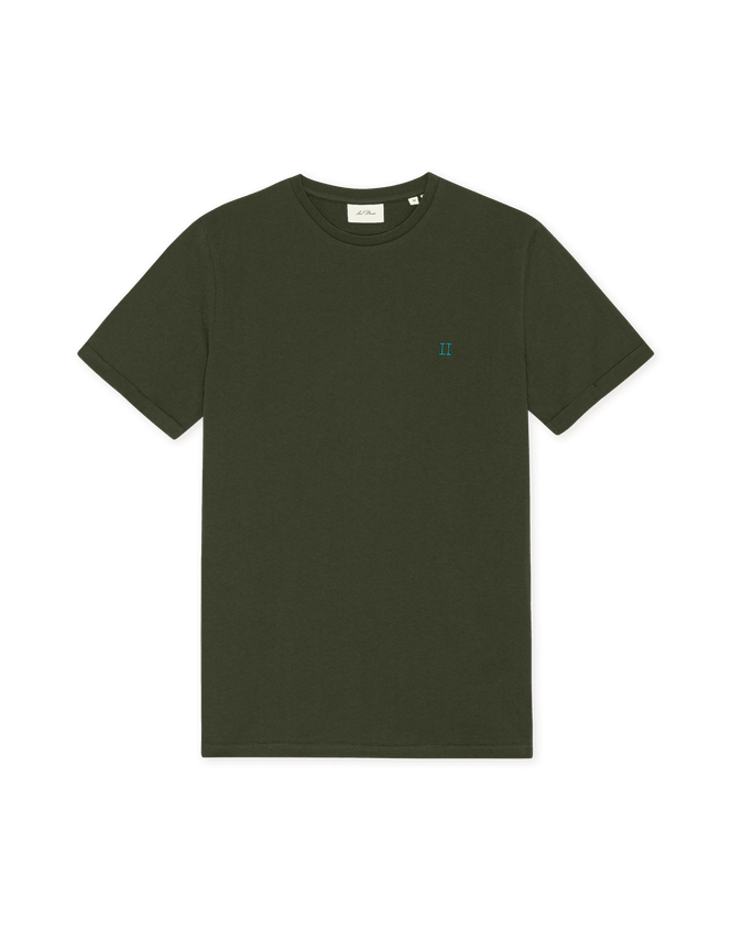 Core Seasonal T Shirt fra Les Deux