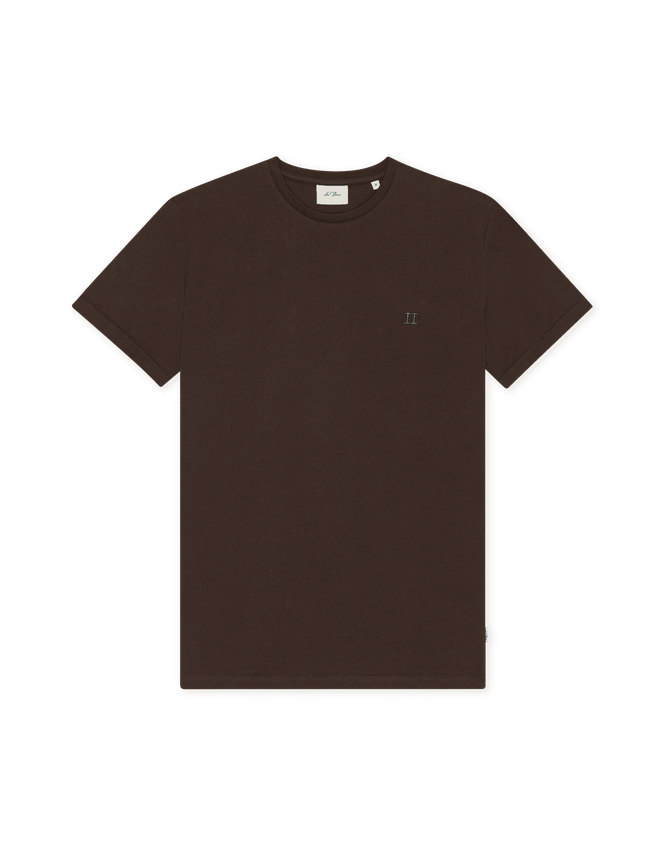 Core Seasonal T Shirt fra Les Deux